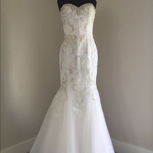 Enzoani Wedding Gown